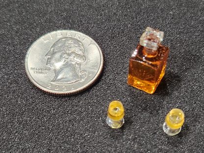 Tiny booze bottle and cups - Image 2